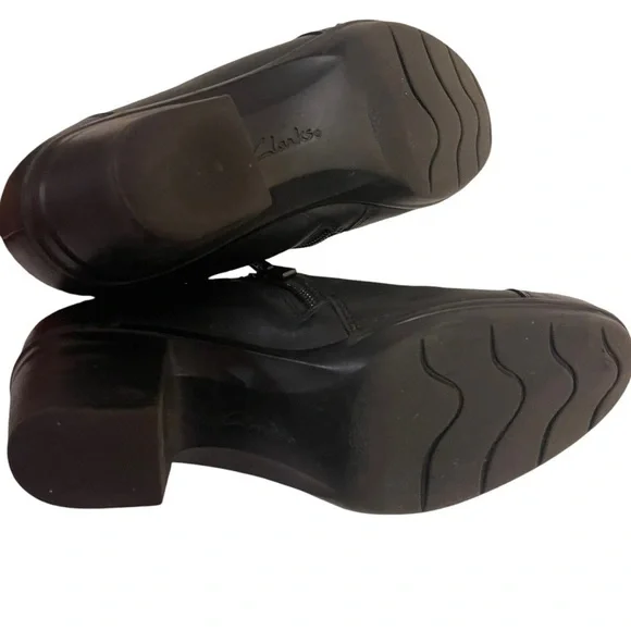Women’s CLARKS Collection Emslie Black Leather Shoes Heels - Picture 7 of 11